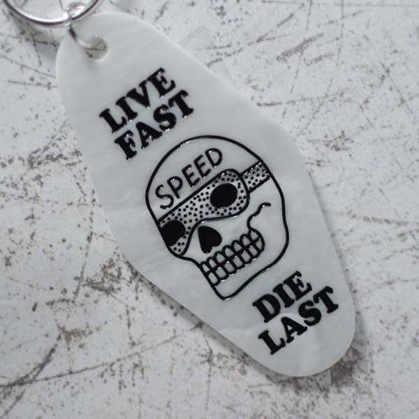 Speed Live Fast Die Last Motel Keychain