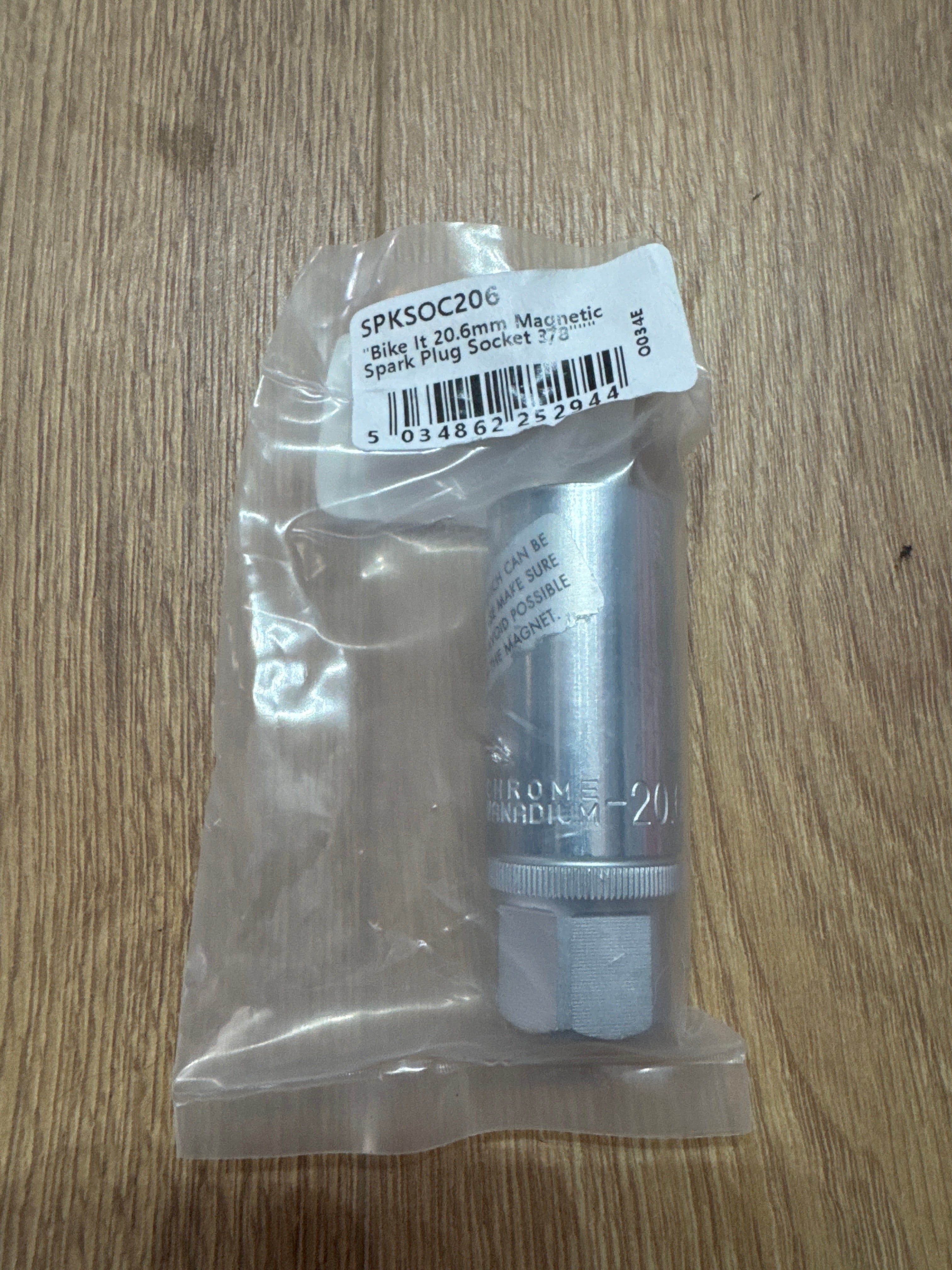 20.6mm Magnetic Spark Plug Socket 3/8"