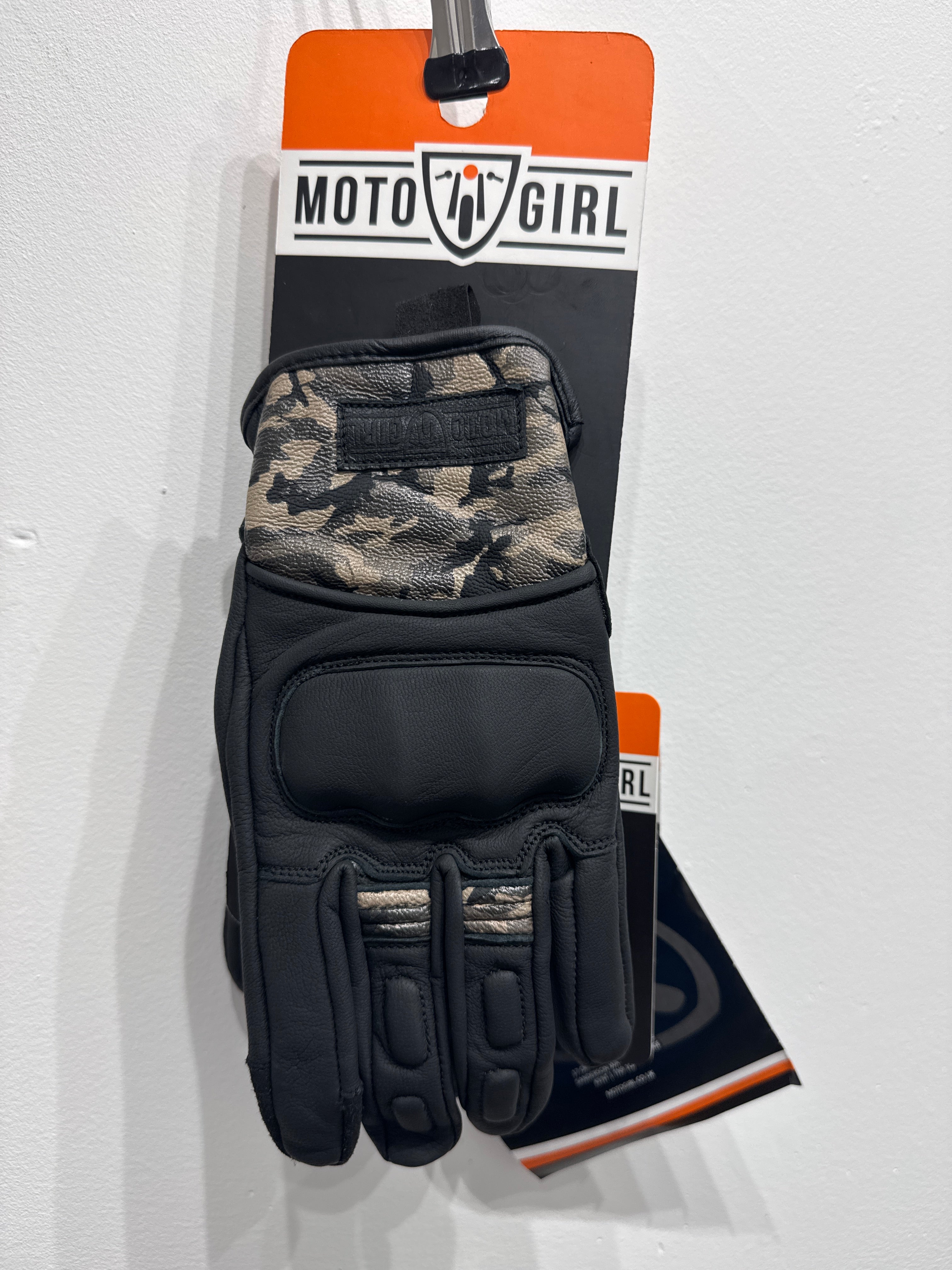 Bessie Camo Sml